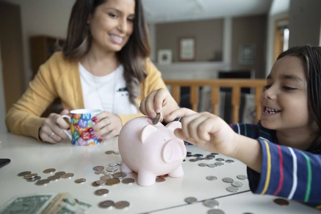 7 Tips for Teaching Kids about the Value of Money and Savings